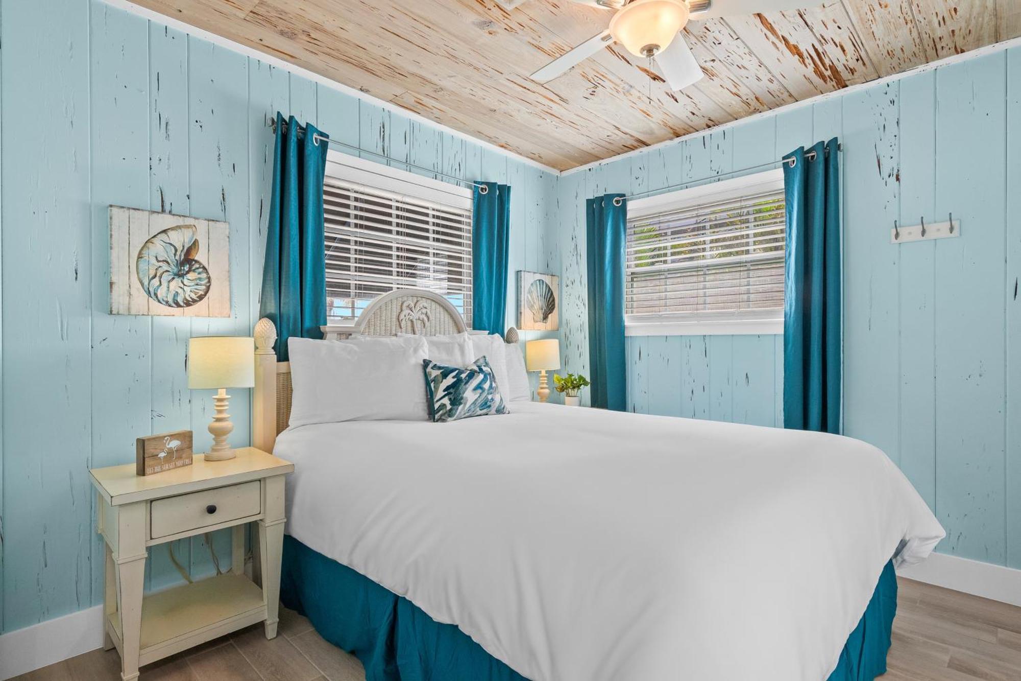 Parrot Beach Cottages Siesta Key Oda fotoğraf