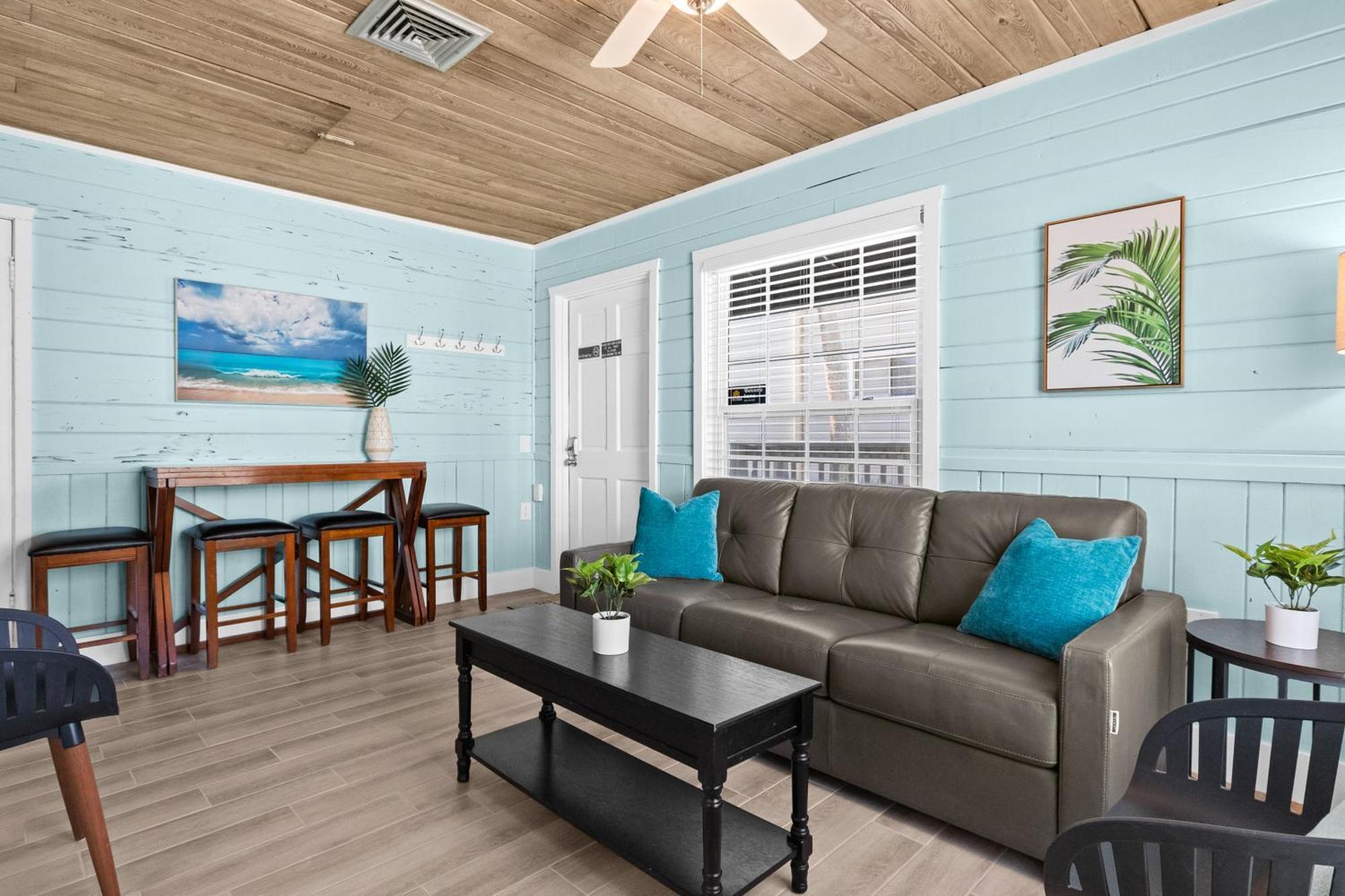 Parrot Beach Cottages Siesta Key Oda fotoğraf